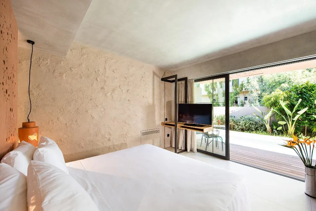 SUITE WITH PRIVATE POOL Room, Pilot Amphora Boutique Hotel, Crete