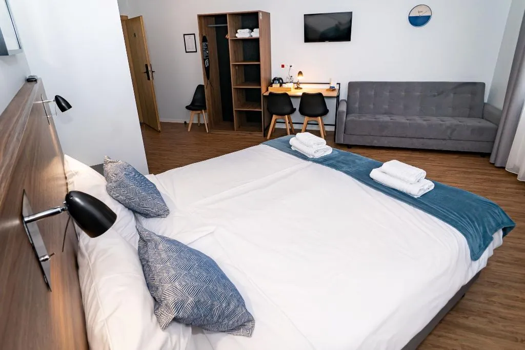 QUADRUPLE PREMIUM Room, Sleep Port, Gdansk