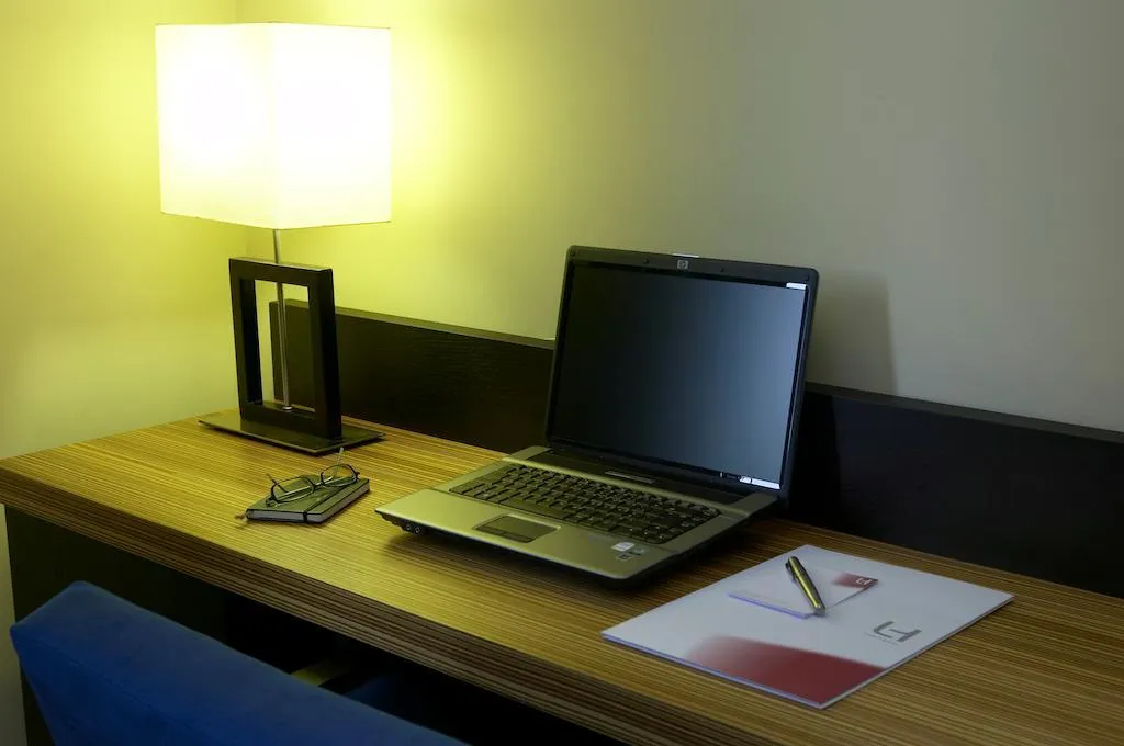 SINGLE STANDARD Room, Lisboa, Lisbon