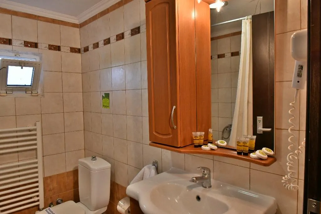 TRIPLE STANDARD Room, Four Seasons (SKG), Halkidiki