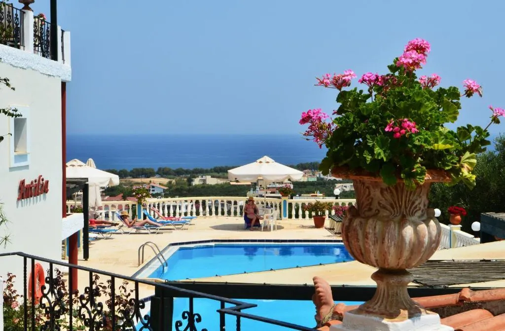 Pool, Antilia Apts, Crete