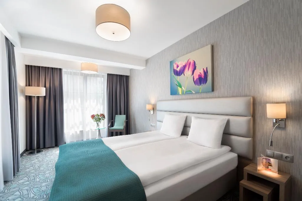 Double or Twin DELUXE Room, Golden Tulip Krakow Kazimierz, Krakow