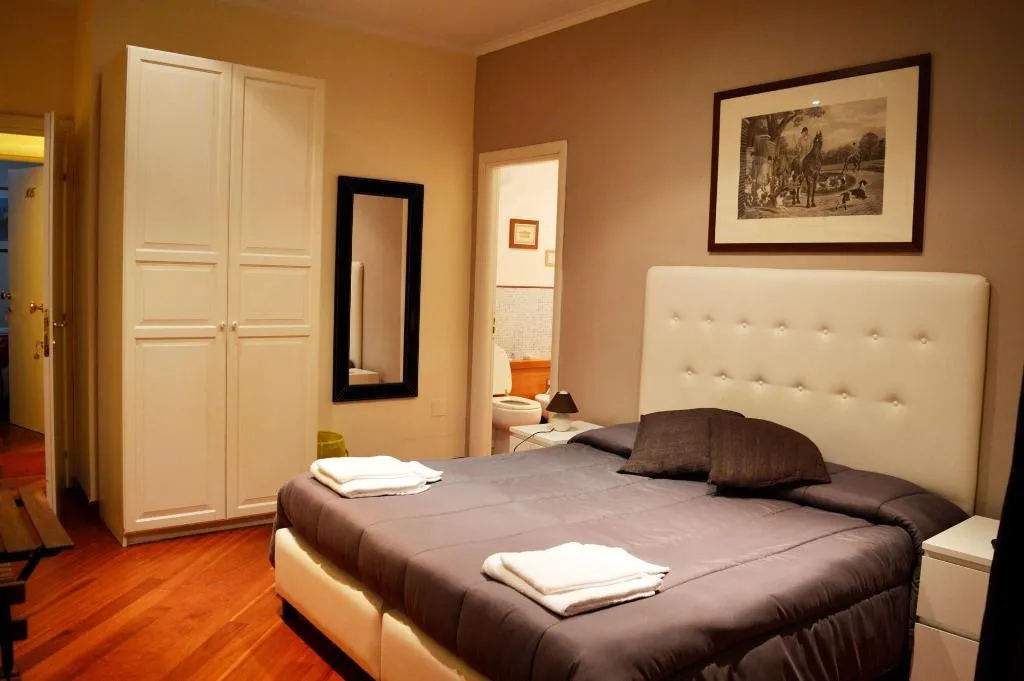 Room, B&B Museum, Naples