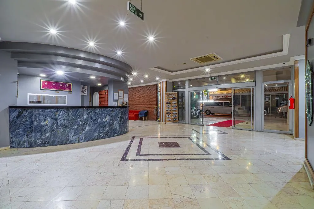 Lobby, Grand Bahama Beach Hotel, Antalya