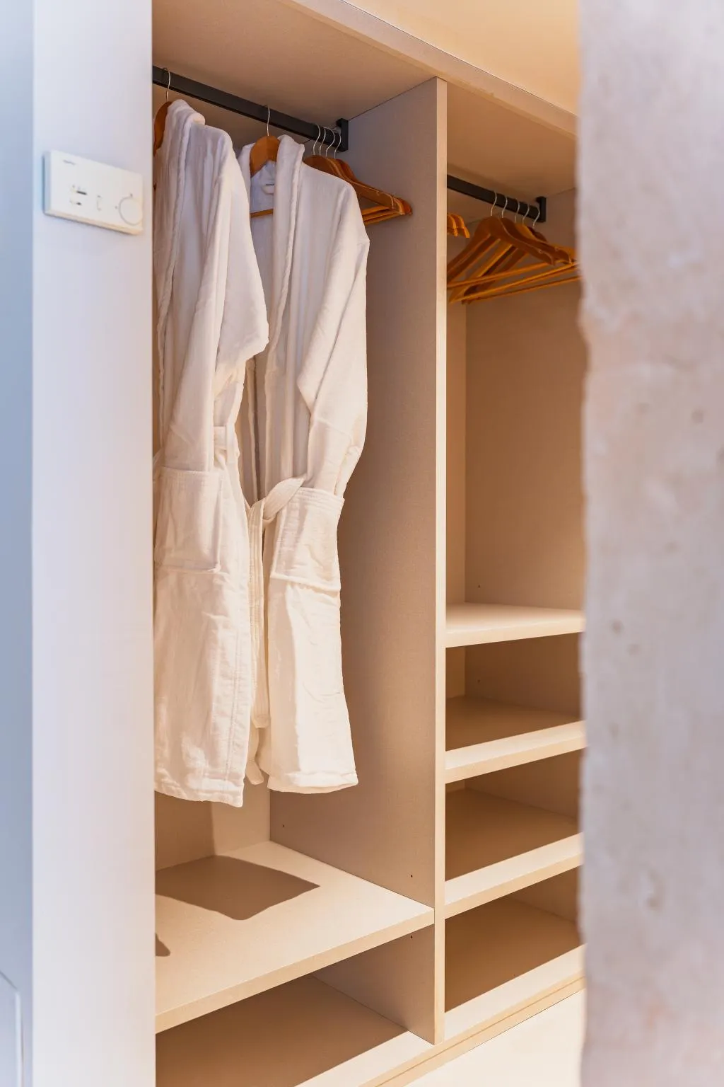 JUNIOR SUITE STANDARD Room, Canyamel Sun Suites, Majorca