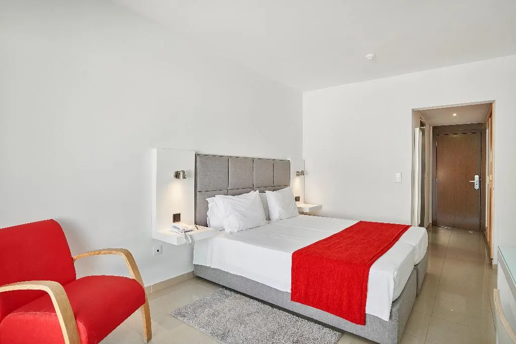 Double or Twin CLASSIC Room, Rocamar Exclusive Hotel & Spa, Algarve