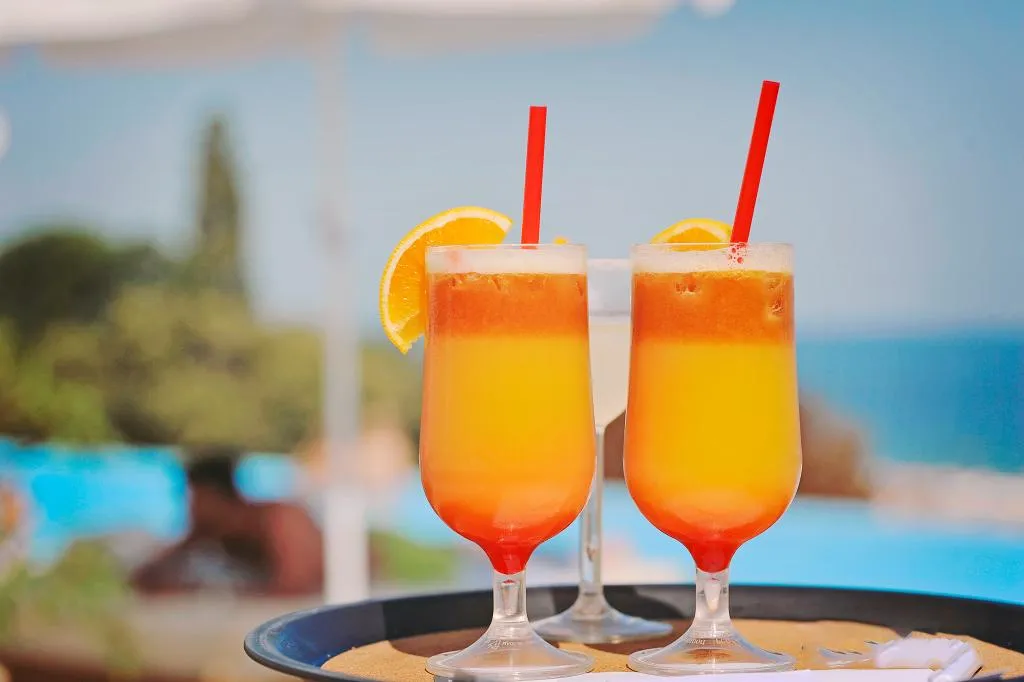 Pool, International Hotel Casino & Tower Suites, Varna