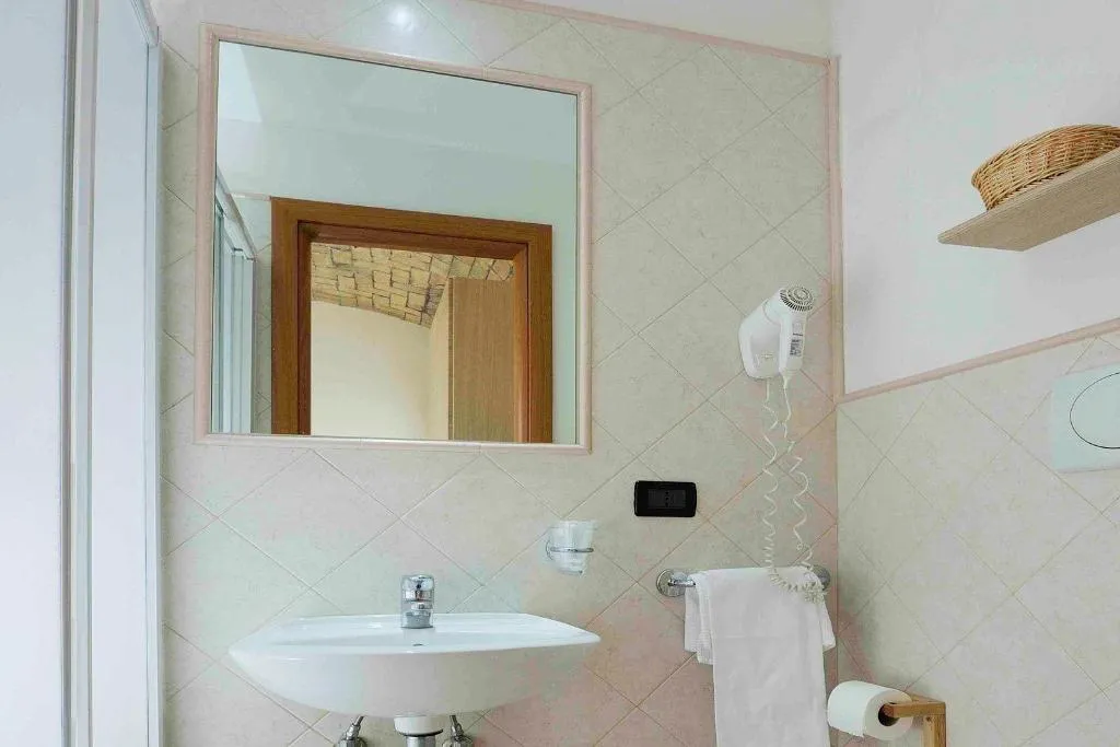 Room, Hotel Campidoglio, Naples