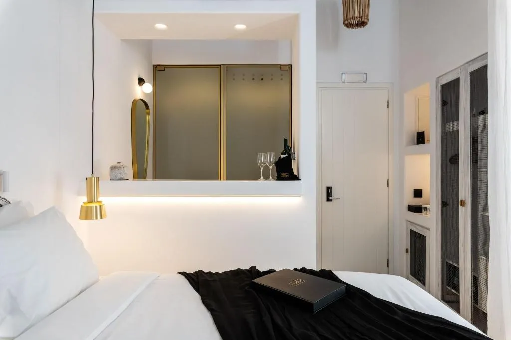 Room, The Townhouse Mykonos, Mykonos