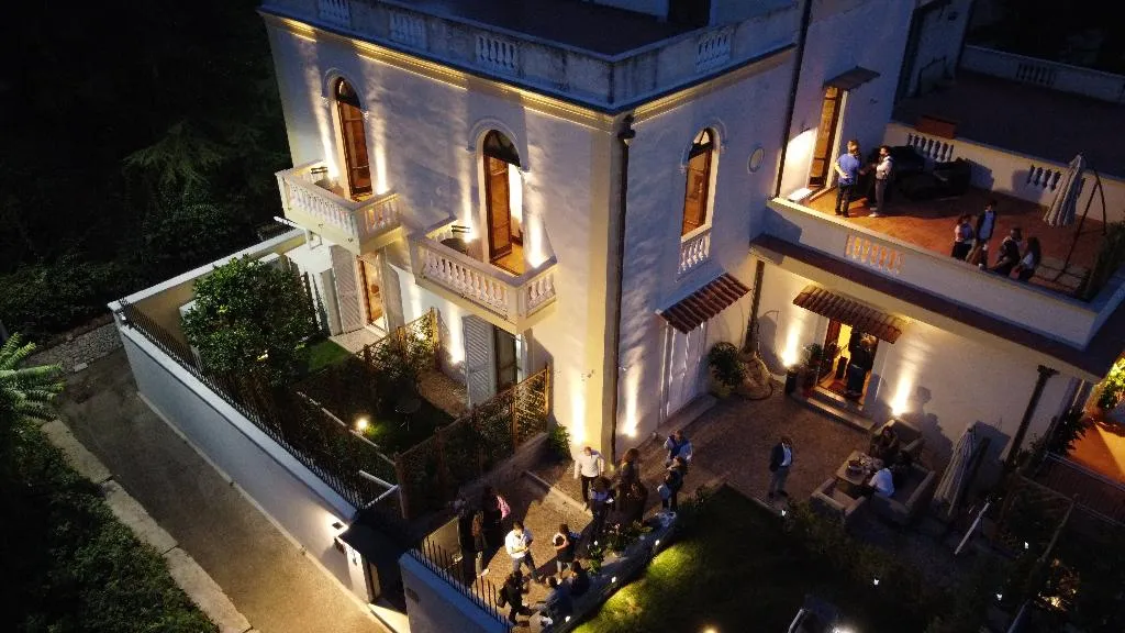 Terrace, Relais Villa Montedonzelli, Naples