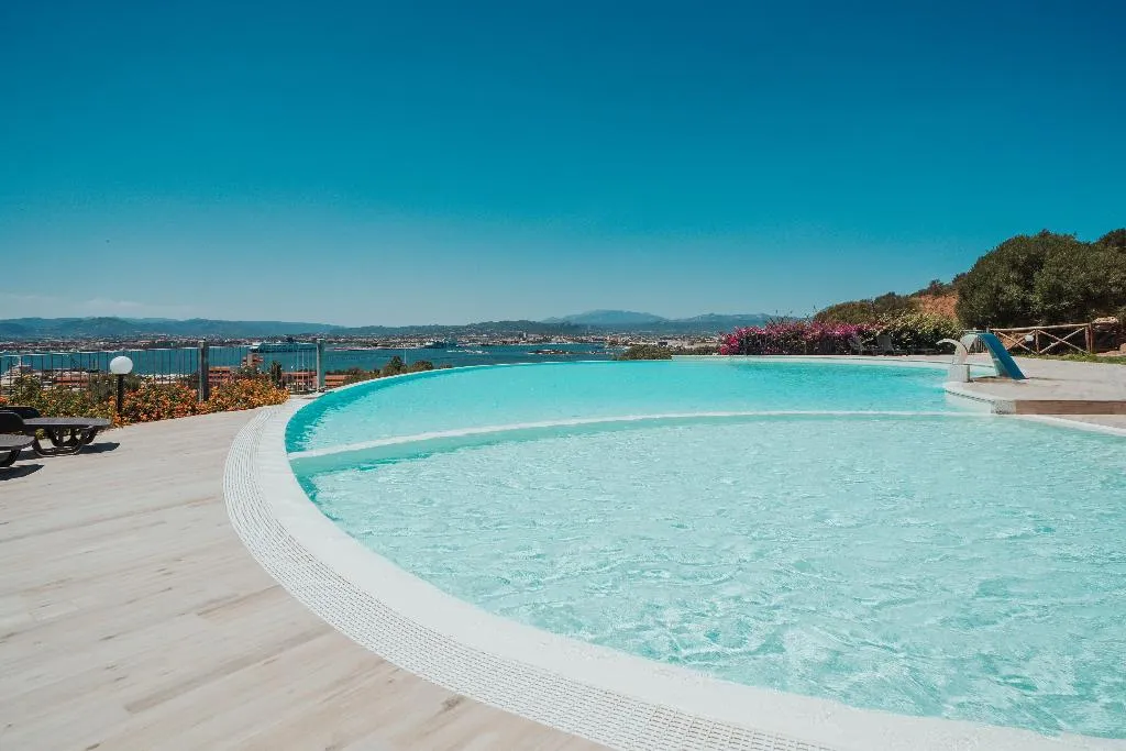Pool, Hotel dP Olbia - Sardinia, Olbia