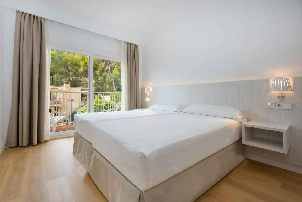 Room, Valentin Grand Park Suite Hotel, Majorca