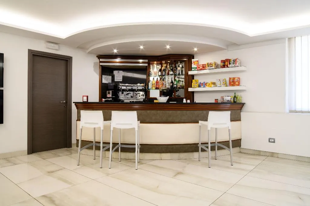 Bar, Hotel La Mela, Naples
