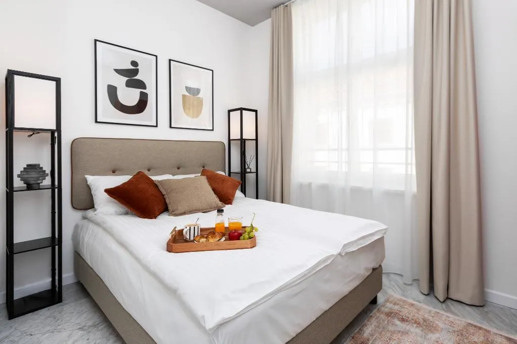 APARTMENT DELUXE TWO BEDROOM Room, H11 Aparthotel, Krakow