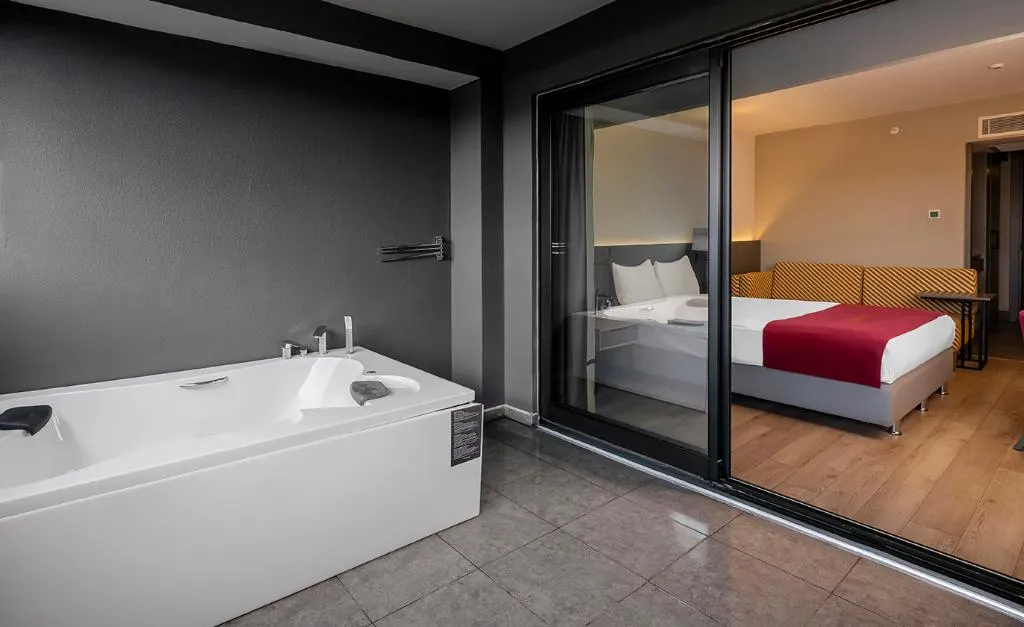 DOUBLE SINGLE USE WITH JACUZZI Room, The X Belek, Antalya