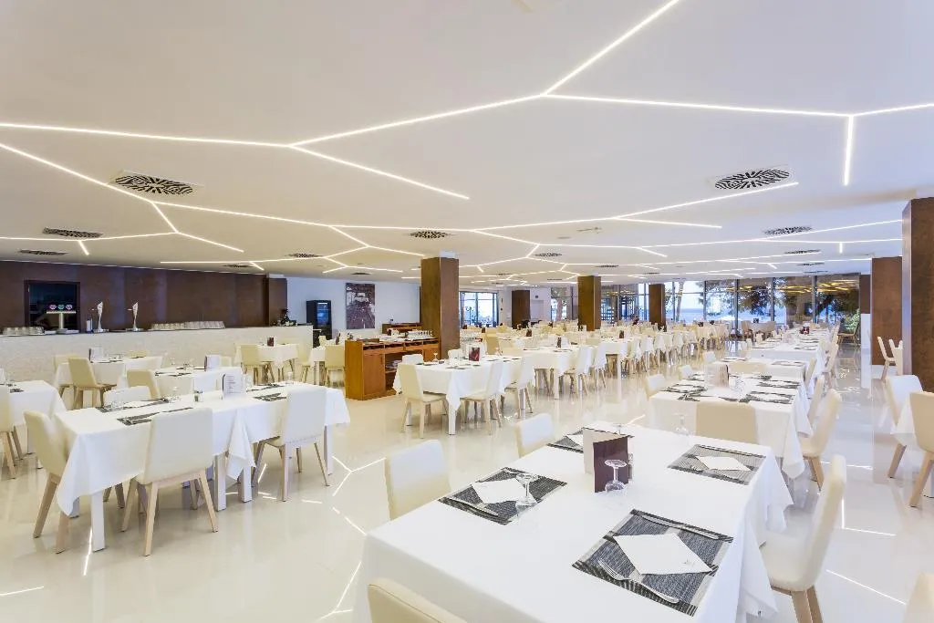 Restaurant, Sirenis Hotel Tres Carabelas & SPA, Ibiza