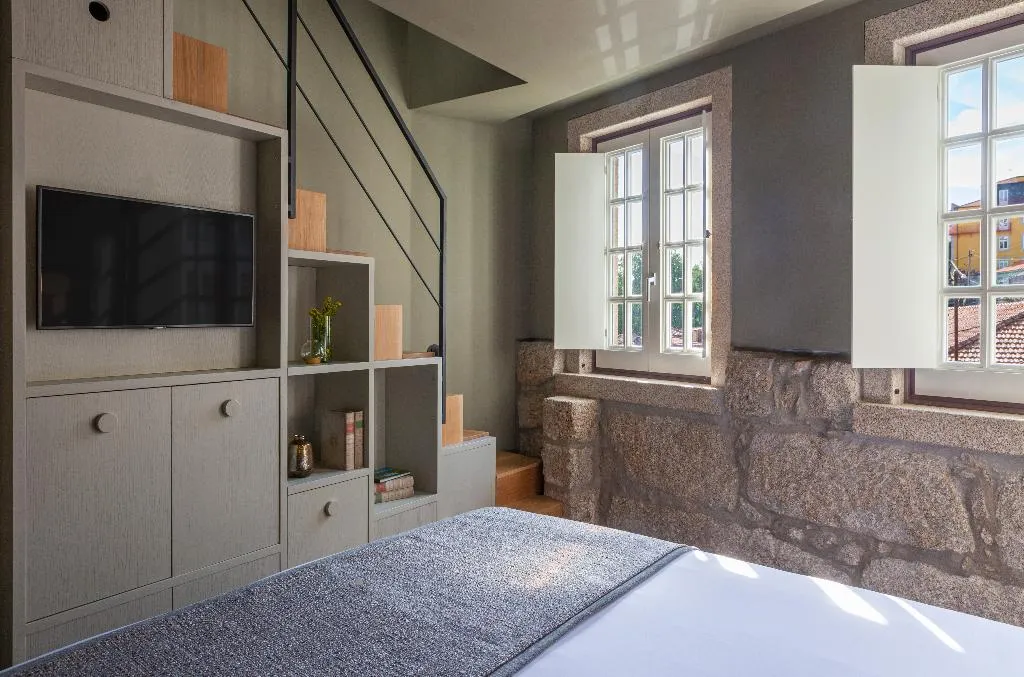 DOUBLE DUPLEX Room, Timbre Virtudes, Porto