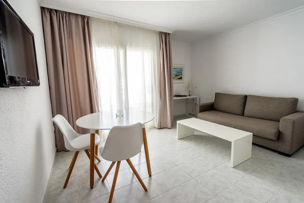Room, Duquesa Playa, Ibiza