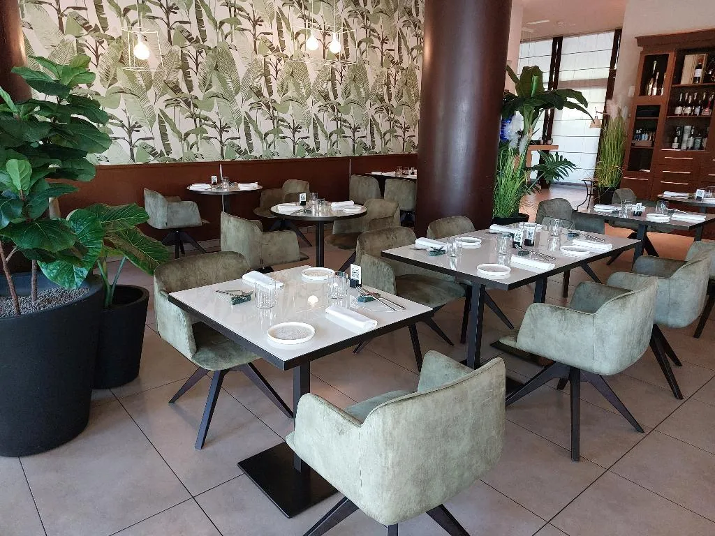 Restaurant, Ramada Plaza Milano Hotel, Milan