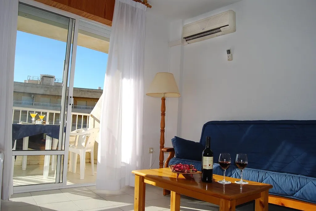 APARTMENT TWO BEDROOMS Room, Jessica Beach, Costa Blanca