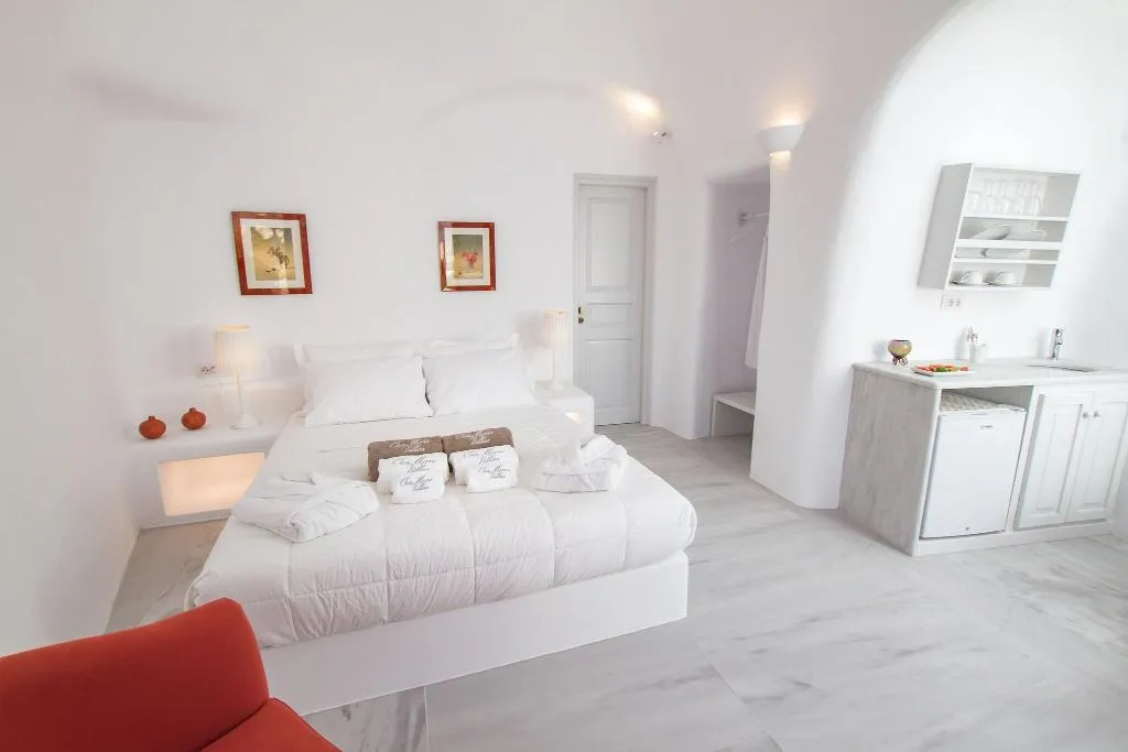 CAVE SUPERIOR SEA VIEW Room, Oia Mare Villas, Santorini