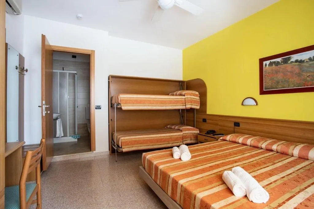 Room, Angelo, Venice