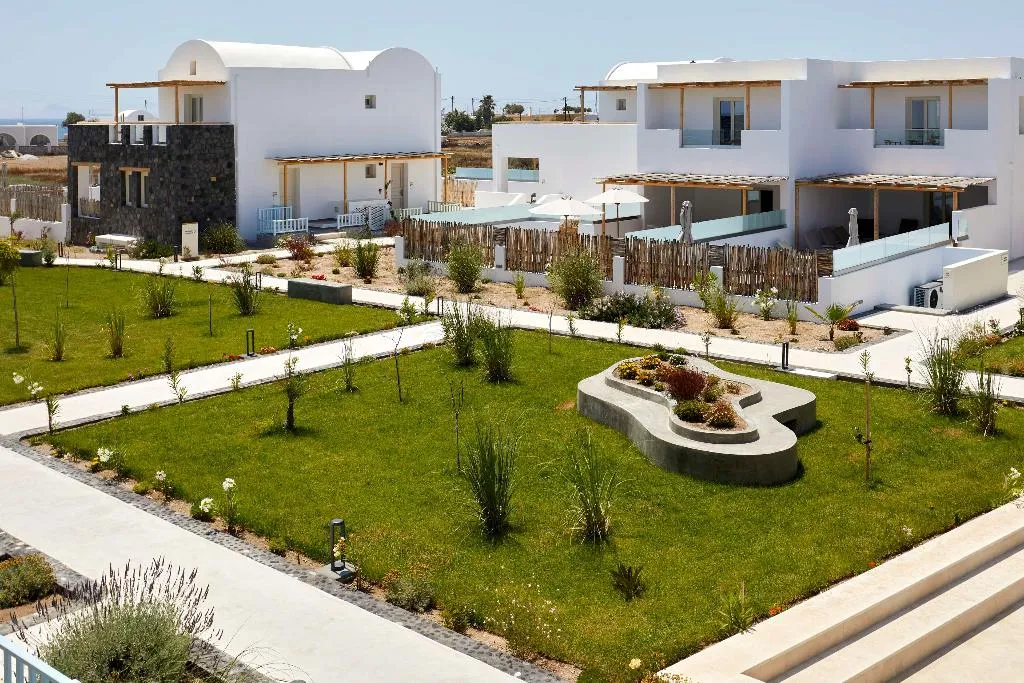 General view, Sea Breeze Santorini Beach Resort, Curio Collectio, Santorini