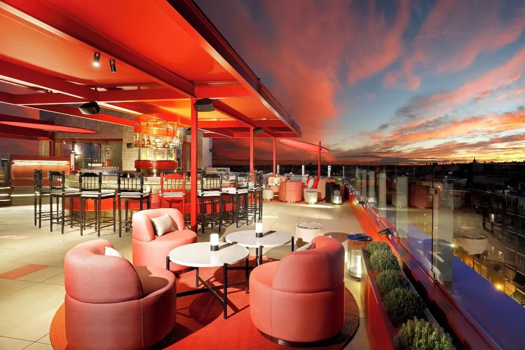 Terrace, Hard Rock Hotel Madrid, Madrid