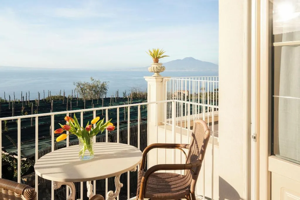 Room, Relais Palazzo del Barone - Adults Only, Naples