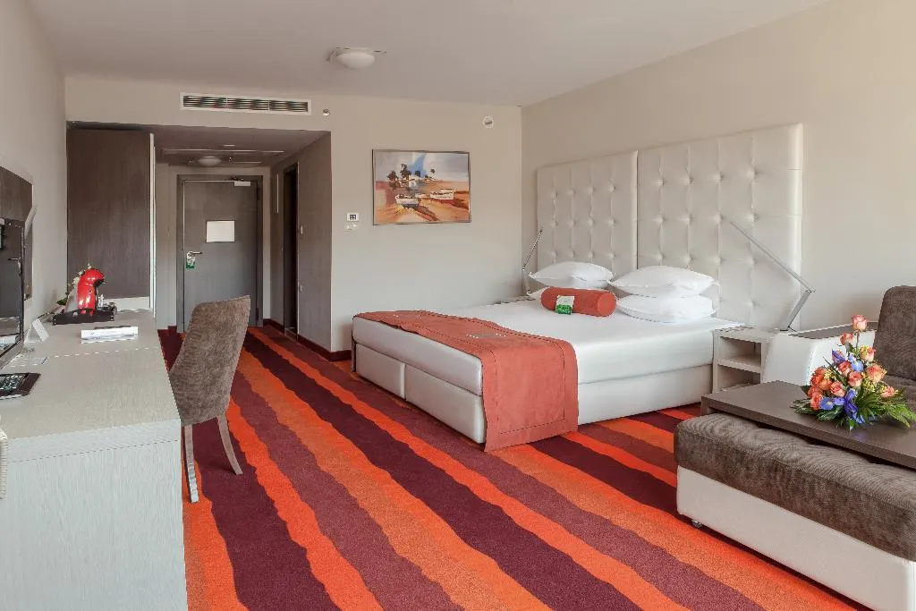 DOUBLE SUPERIOR Room, International Hotel Casino & Tower Suites, Varna