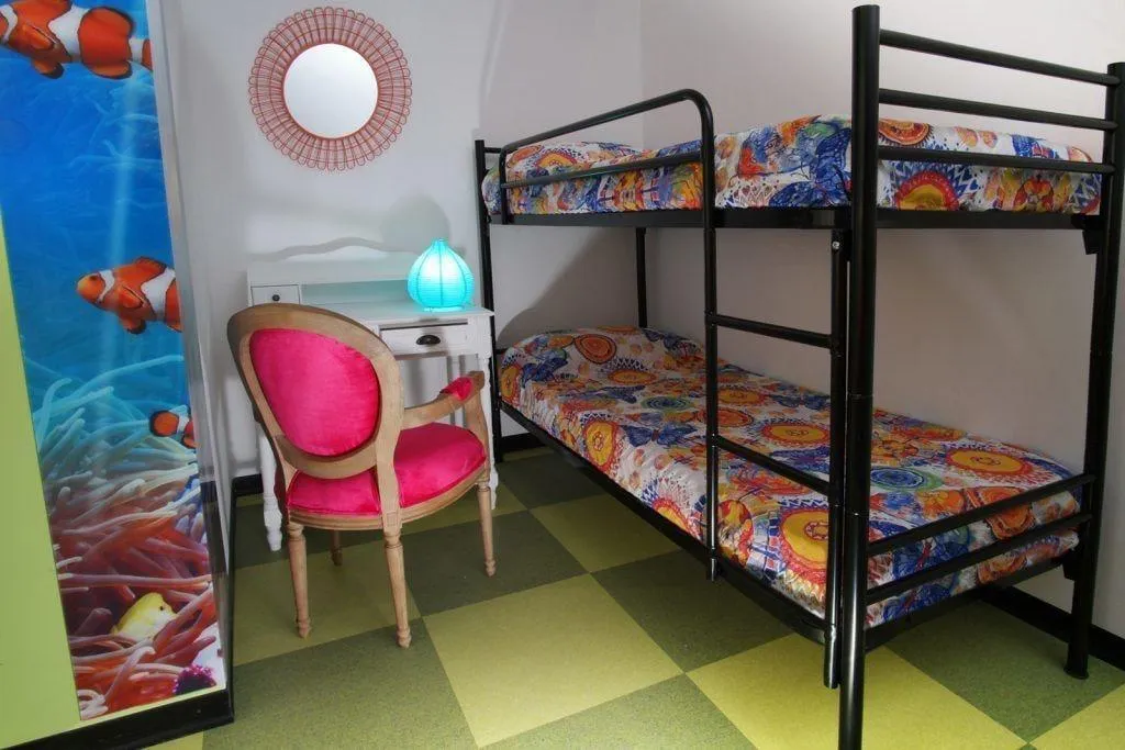 Room, Milano Affittacamere, Milan