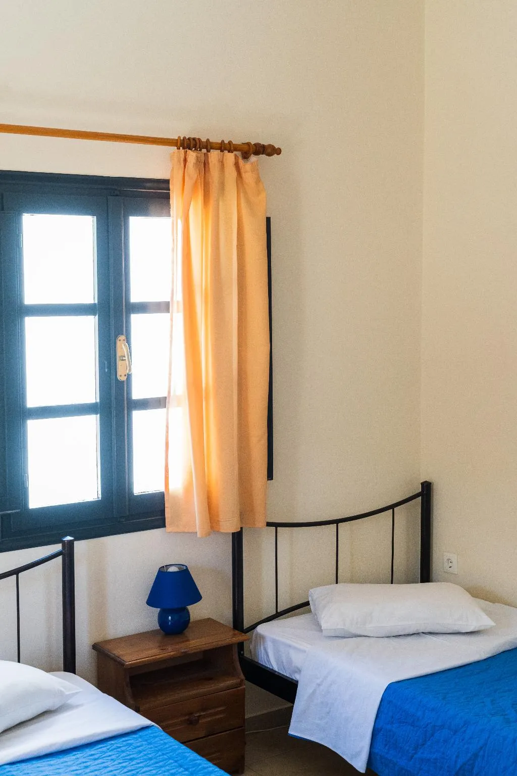 QUADRUPLE TWO BEDROOMS Room, Soulis Hotel, Santorini