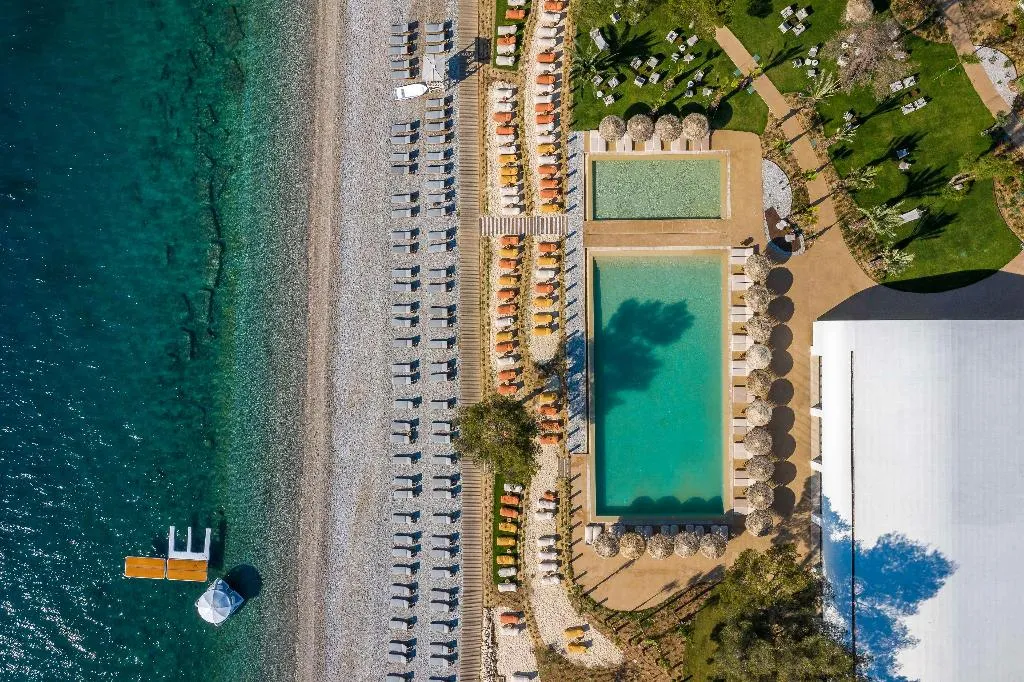 Pool, Isla Brown Corinthia Resort & Spa, Curio Collect, Athens