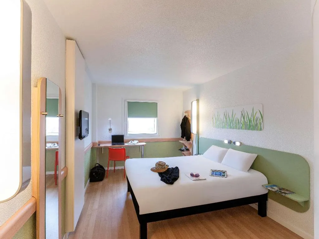 Room, ibis budget Valencia Aeropuerto, Valencia