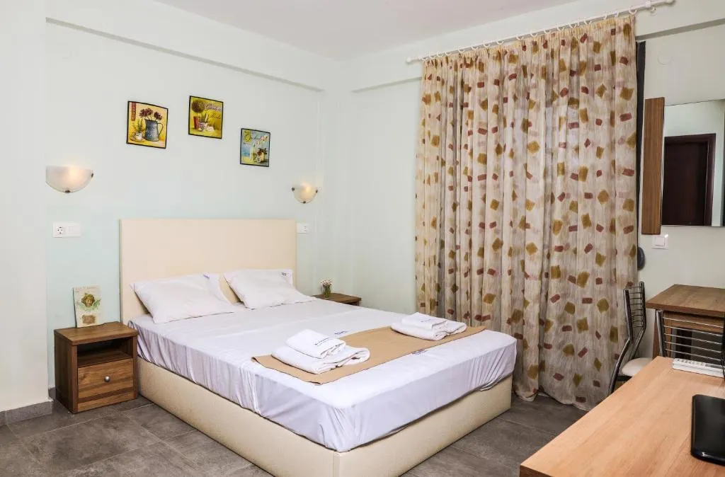 DOUBLE CLASSIC Room, Alexanika Apartments, Halkidiki