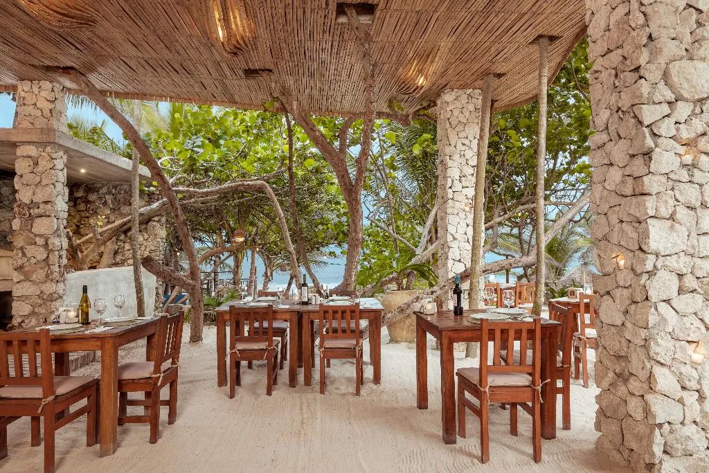 Restaurant, Hotel Dos Ceibas Eco Retreat Tulum, Cancun Area