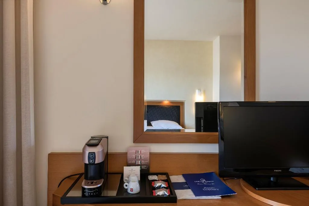 JUNIOR SUITE SEA VIEW Room, Cretan Dream Resort & Spa, Crete