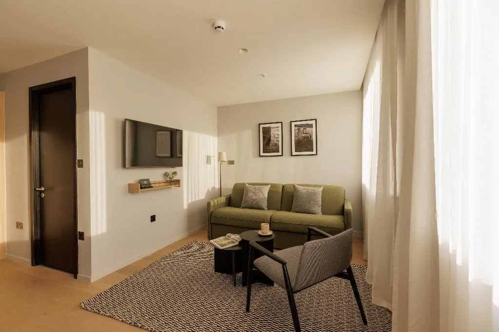 APARTMENT CAPACITY 4 ONE BEDROOM Room, Wilde Porto Clérigos, Porto