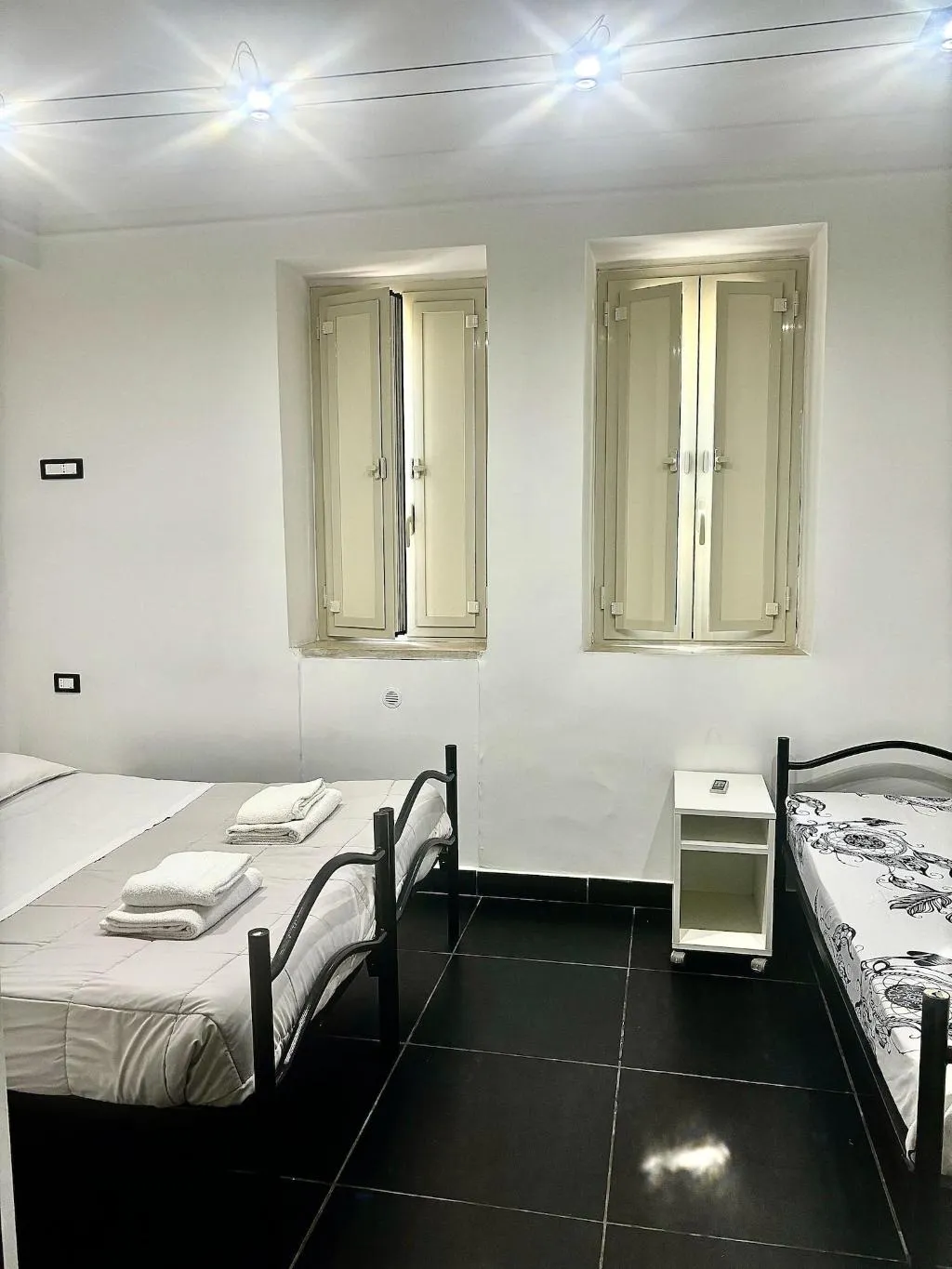 Room, Palace Rome, Rome