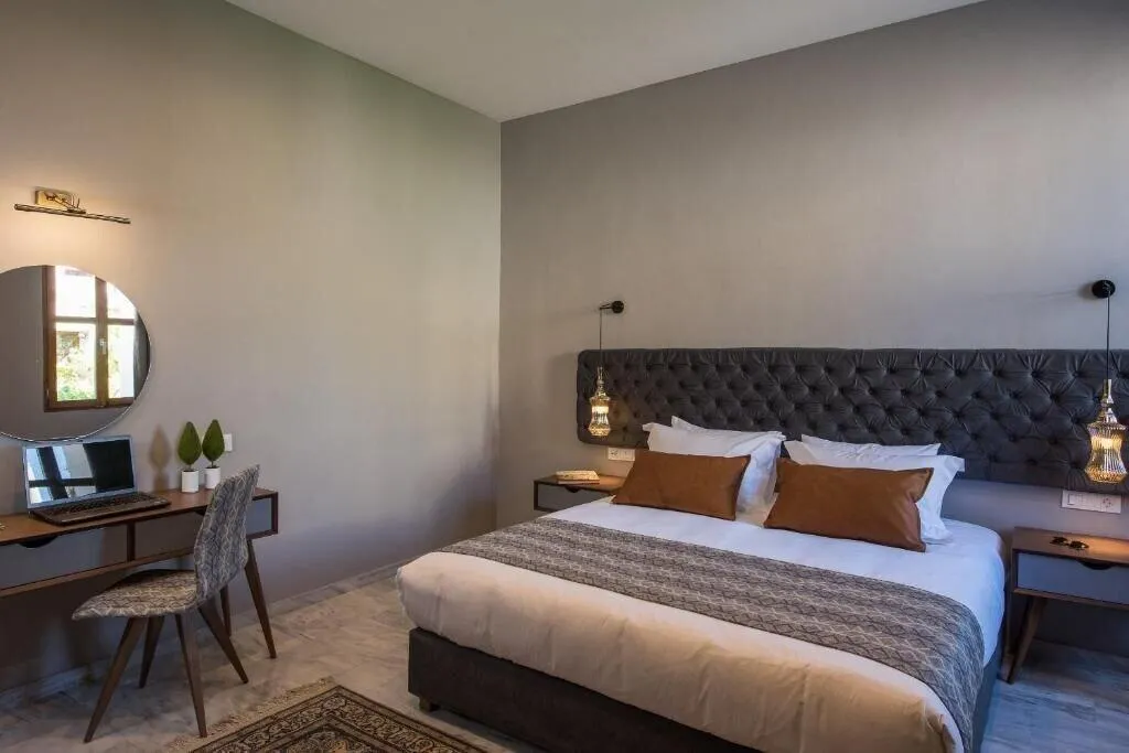 Room, Minaret Suites & Apartments, Crete