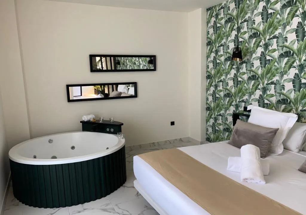 DOUBLE ONE BEDROOM ONE BATHROOM Room, La Plaza, Costa Blanca