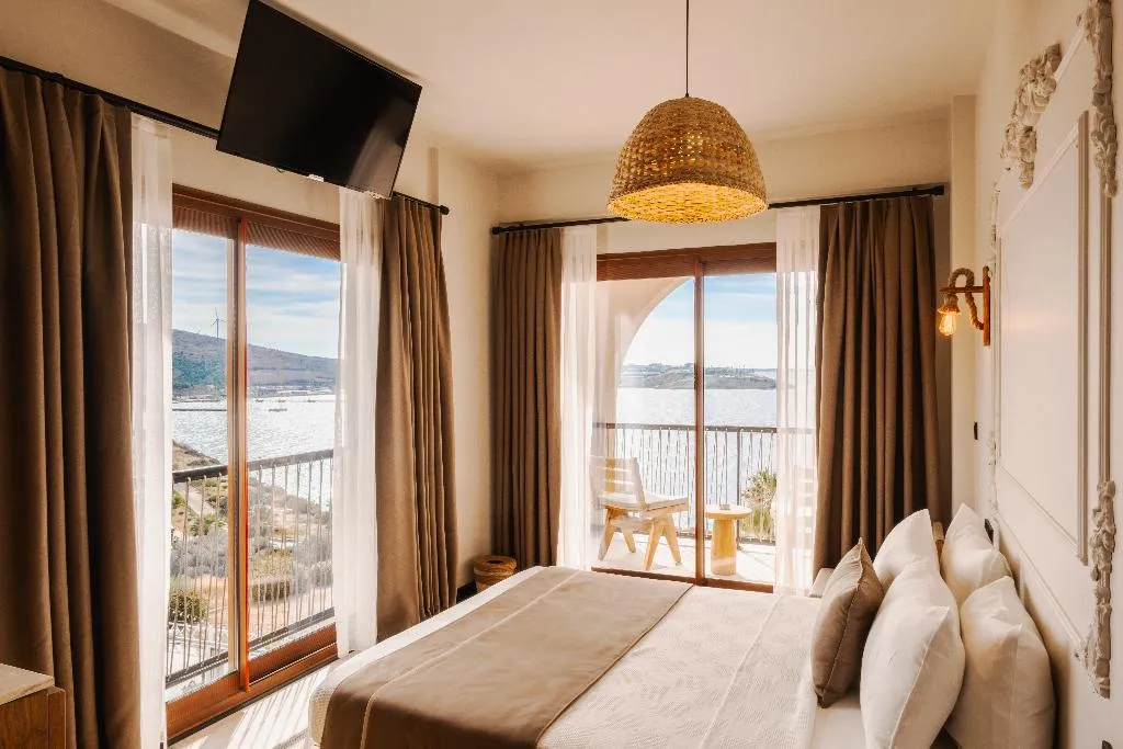 SUITE WITH VIEWS Room, L'saranda House Cesme, Izmir