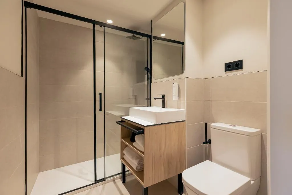 STUDIO STANDARD Room, Libere Barcelona Sant Antoni, Barcelona