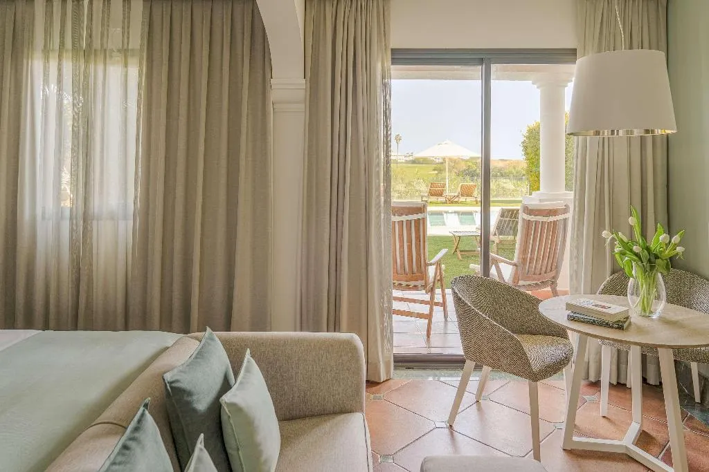 DOUBLE STANDARD Room, Palacio de Sancti Petri Gran Melia, Costa De La Luz
