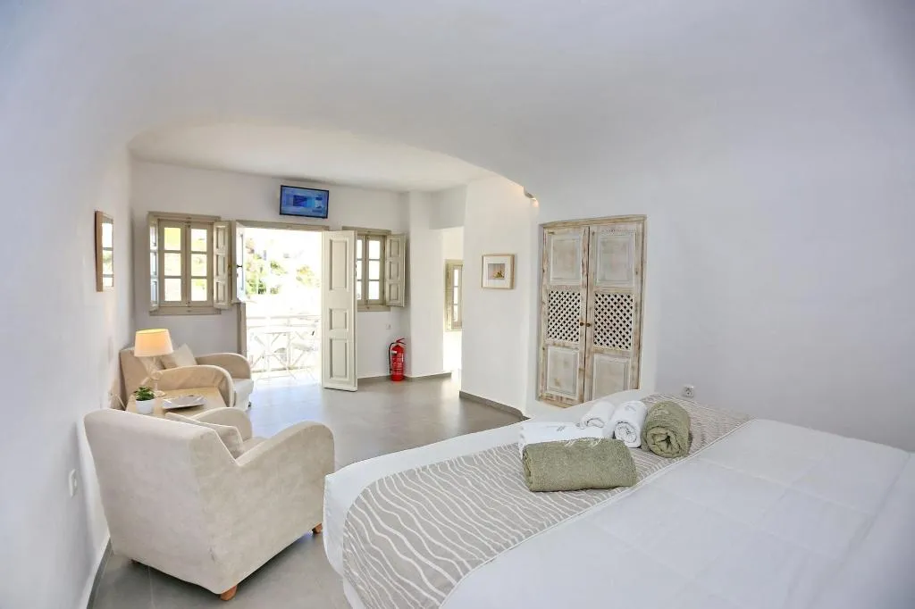 Room, Oia Mare Villas, Santorini