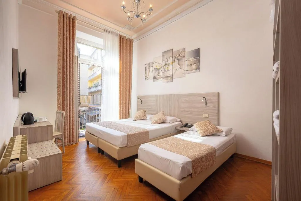 TRIPLE STANDARD Room, Lilium Hotel, Florence
