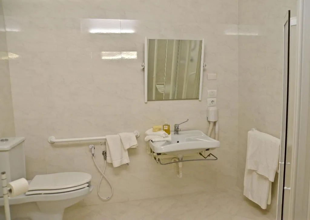 Room, Hotel Forum, Milan