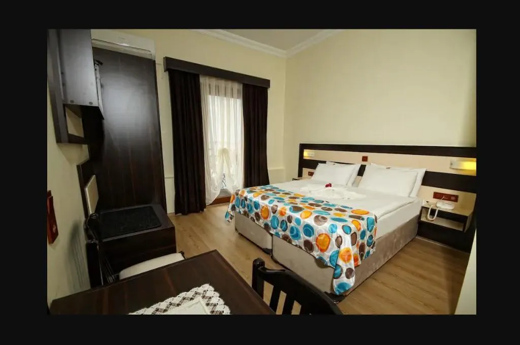 DOUBLE STANDARD Room, Hotel Karacam, Izmir