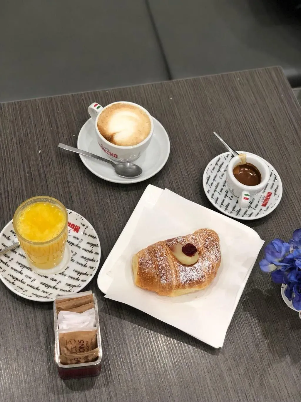 Restaurant, B&B La Canzanella, Naples