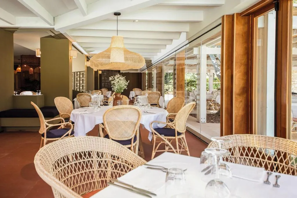 Restaurant, Is Molas Resort, Cagliari
